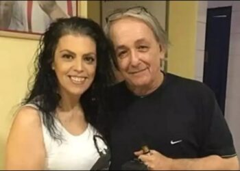 Ανδρέας Μικρούτσικος: «Για να με στηρίξει η σύντροφός μου οικονομικά, έγινε καθαρίστρια στο μετρό»