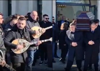 Ράγισε καρδιές ο γιος του Κωστόπουλου στον επικήδειο: «Σε ευχαριστώ για όλα πατέρα – Θα στηρίξω την οικογένεια μας όπως το έκανες εσύ»