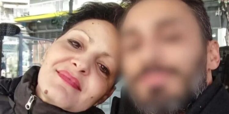 Γυναικοκτονία στη Θεσσαλονίκη: Αρνείται την εμπλοκή του στον φόvo της 41χρονης εγκύου ο σύντροφός της – «Βοήθησα μόνο στην μεταφορά του πτώματος», ισχυρίζεται ο συνεργός και φίλος του (video)