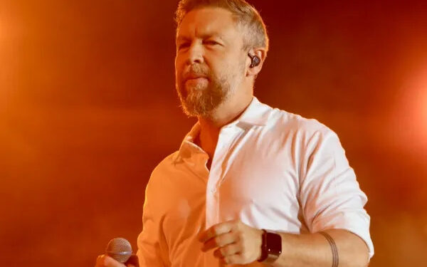 Η σπαρακτική ιστορία του τραγουδιού «Άμα δεις τα παιδιά» – Ο 15χρονος που πέθανε και δεν έψαξε κανείς