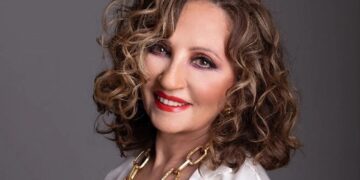 Θρήνος για την Γλυκερία – Πολύ δύσκολες ώρες για την αγαπημένη τραγουδίστρια