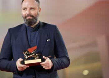 “Poor Things”: Πόσο κόστισε και ποια τα έσοδα της ταινίας του Λάνθιμου που “σπάει” τα ταμεία