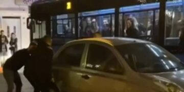 Alldaynews.gr Γυναίκα εισήχθη με γρίπη στο νοσοκομείο και πέθανε