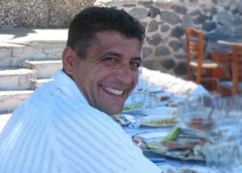 Μανώλης Καντάρης – Τον σkότωσαν για μία κάμερα στο δρόμο για το μαιευτήριο: «Σήμερα θα έκλεινες τα 57 και θα χαιρόσουν τα παιδιά σου»