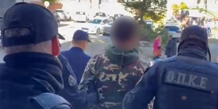 Μεσολόγγι: Οργισμένοι οι συγγενείς του Μπάμπη μετά την απελευθέρωση του κρεοπώλη – Τι έδειξε η συνομιλία τους των 12′ δευτερολέπτων