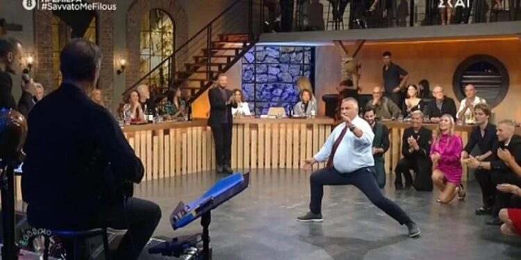 «Ποιος Γκλέτσος; Απόστολε τρέμε» – Χαμóς με το τρελό ζεϊμπέκıκο του Γιάννη Ντσούνου στο πλατό!