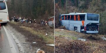 Alldaynews.gr Τροχαiο στη Βουλγαρία: «Ο κόσμος οúρλιαζε, πnδοúσε από τα σπaσμένα παράθυρα» – Οι μαρτυρiες από τους Έλληνες επιβάτες