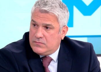 Σπύρος Χαριτάτος: «Έμεινα άνεργος από τη δημοσιογραφία και έγινα εργάτης γης, έχω καθαρίσει σπίτια»