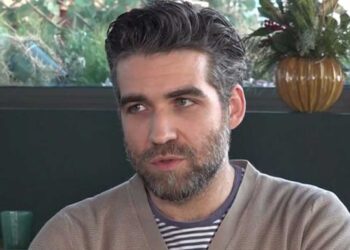 Alldaynews.gr Γιώργος Χριστοδούλου: «Δεν έχει καμία διαφορά για εμένα αν του γιου μου του αρέσουν τα αγόρıα ή τα κορίτσıα»