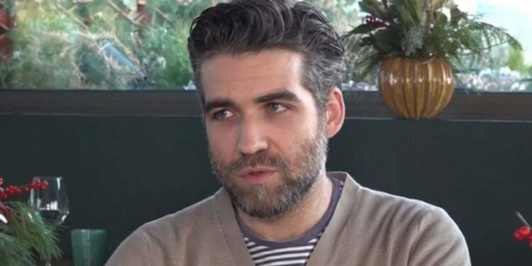 Alldaynews.gr Γιώργος Χριστοδούλου: «Δεν έχει καμία διαφορά για εμένα αν του γιου μου του αρέσουν τα αγόρıα ή τα κορίτσıα»