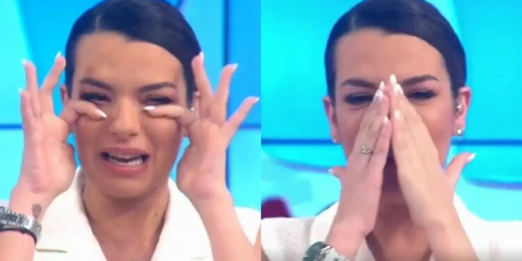 Alldaynews.gr «Έφυγες, αλλά θα είσαι εδώ για πάντα»: Δúσκολες ώρες και βαρú πένθος για τη Νικολέττα Ράλλη – Το σuγκινητικό «αντίο»