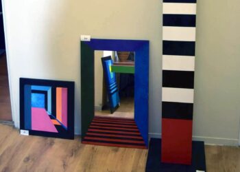 Μεγάλη κομπίνα με πλαστά έργα γνωστής Ελληνίδας εικαστικού – Συνελήφθη υπεύθυνος οίκου δημοπρασιών (video)