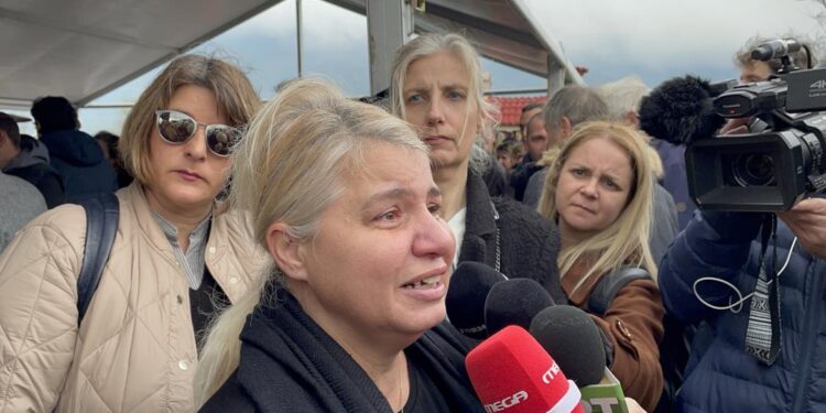 Σπαpαγμός από την Άλμα Λάττα που έχασε την 20χρονη Κλαούντια στα Τέμπη: «Η κόρη μου έκοψε εισιτήριο θaνάτου»