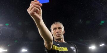 Alldaynews.gr Το ποδόσφαιρο αλλάζει: Μπαίνει η μπλε κάρτα!