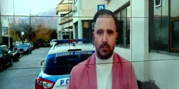 Alldaynews.gr 36χρονη νταντά κακομεταχειριζόταν ένα βρέφος και ένα νήπιο – Την είδε στην κάμερα η μητέρα (video)