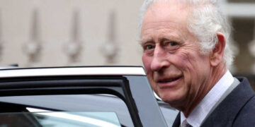Alldaynews.gr «Ο Βασιλιάς Κάρολος δίνει μάχη με πολύ επιθετικό καρκίνο – Προετοιμάζει τη διαδοχή του»