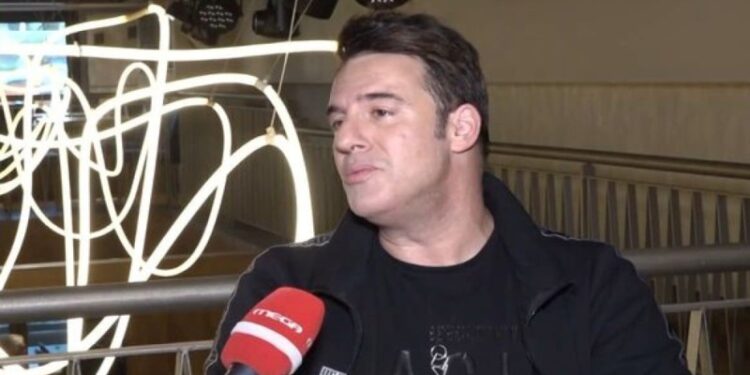 Alldaynews.gr Θάνος Τζάνης: «Ένα παιδί για να μεγαλώσει θέλει την μητέρα και τον πατέρα. Αν ο γιος μου έλεγε ότι είναι ομοφυλόφιλος, θα του έλεγα ότι…» (Video)