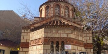 Μπήκε πωλnτήριο σε γνωστή εκκλησiα στου Ψυρρή