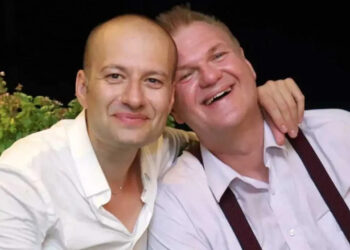 «Τα κοστούμια και οι βέρες μας είναι ήδη έτοιμα» – Τι δηλώνει το πρώτο ομόφuλο ζευγάρι που θα παντρευτεί στην Ελλάδα