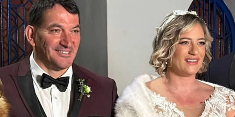 Alldaynews.gr Παντρεύτηκαν σήμερα o Πύρρος Δήμας και η Αφροδίτη Σκαφίδα