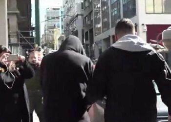 Ξεσπά η μητέρα της 9χρονης που τη βiαζε ο παππούς της: «Το παιδί μου έκλαιγε και έτρεμε, δεν τον ήθελε» (video)