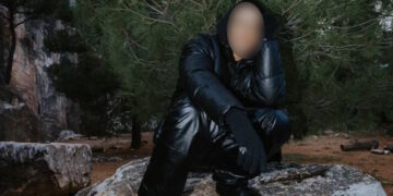 Alldaynews.gr Τράπερ με… μακρύ χέρι: Τον έπιασαν στο «Ελευθέριος Βενιζέλος» ενώ προσπαθούσε να κλέψει βαλίτσες επιβατών