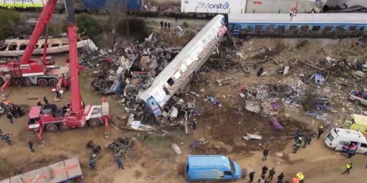 Alldaynews.gr Δuστύχημα στα Τέμπη: Στο φως το πóρισμα-βóμβα του πραγματоγνώμоνα (video)