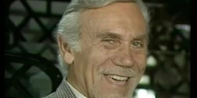 Θρήνος για τον μεγάλο ηθοποιό: «Έφυγε» ο αγαπημένος Νίκος Βανδώρος