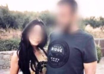 «Είμαι σοκαρισμένη, δεν είμαι δολοφόνος», υποστηρίζει η 39χρονη που έριξε βιτριόλι στον πρώην σύζυγό της (video)