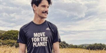 «Μέσα σε ένα σάκο βάλτε Άδωνι και Πορτοσάλτε»: Αυτό είναι το βίντεο του Πάνου Βλάχου που προκάλεσε χαμό