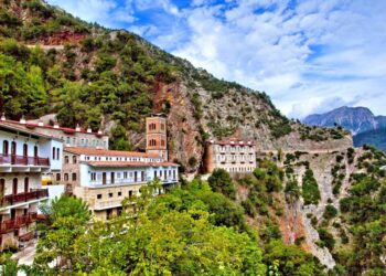 Μοναστήρι Προυσσό Καρπενησίου - Παναγία Προυσιώτισσα