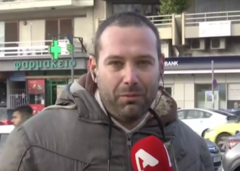 Κάνει τρεις δουλειές για να ζήσει: Γνωστός πρωταγωνιστής της ελληνικής τηλεόρασης δουλεύει ως ντελιβεράς σε πιτσαρία