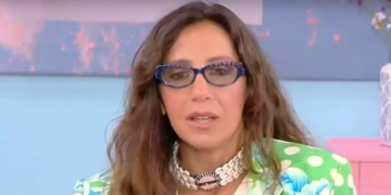 Alldaynews.gr Άννα Μαρία Λυκουρέζου – Τέλος: Άλλαξε όνομα η κόρη της Λάσκαρη & κάνει στροφή στη ζωή της “Πλέον με λένε..”