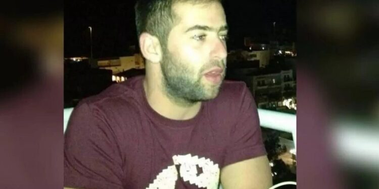 Alldaynews.gr Ετοιμαζόταν για γάμο: Τραγική ειρωνεία για τον 33χρονο Μανώλη, η άγνωστη οικογενειακή τραγωδία (φωτο, video)