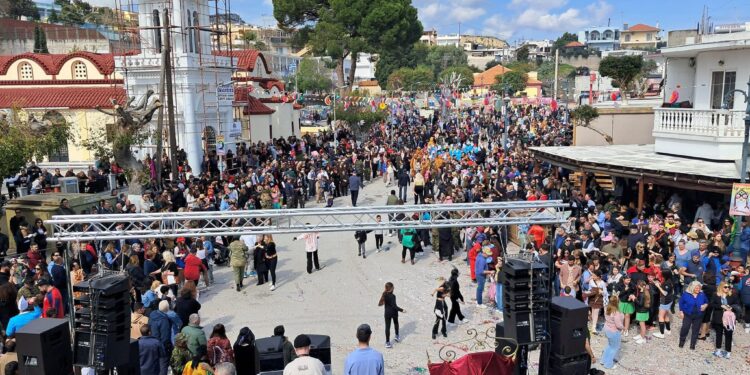 Alldaynews.gr Ρόδος: Αιματηρό επεισόδιο σταμάτησε το Καρναβάλι – 17χρονος τραυμάτισε 25χρονο