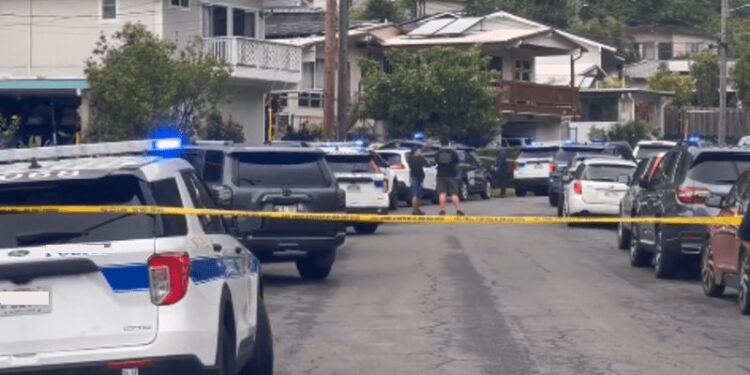 Alldaynews.gr Οικογενειακή τραγωδία: Σkότωσε τη σύζυγο και τα παιδιά τους και αuτoκτόvησε (φωτο, video)