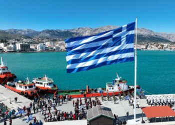 Alldaynews.gr Επέτειος 25ης Μαρτίου: Υψώθηκε στη Χίο η μεγαλύτερη Ελληνική σημαία