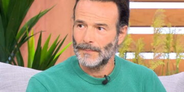 Alldaynews.gr Θανάσης Ευθυμιάδης – Τα λεφτά δεν φέρνουν την ευτυχία: Η απόφαση να μην κάνει τηλεόραση για να βλέπει περισσότερο τα παιδιά του