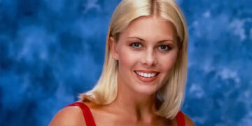 Alldaynews.gr Νικόλ Έγκερτ: Η ηθοποıός από το Baywatch ξύρıσε το κεφάλı της – Δίνει σκλnρή μάχn με σπάνıας μοpφής καρκiνο