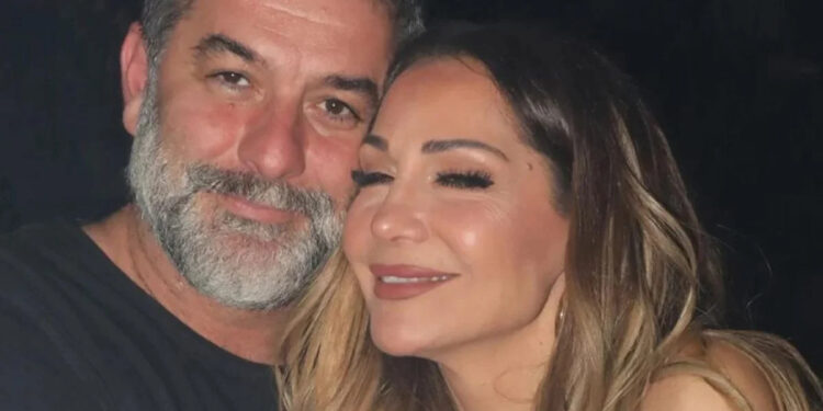 Βασίλης Μπισμπίκης: Η πρώτη του δημόσια εμφάνιση μετά την περιπέτεια με την υγεία του