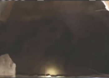 Άνοιξε η γη και τον κατάπιε: Υποχώρησε το έδαφος κάτω από το υπνοδωμάτιο και ρούφηξε 37χρονο- Το σώμα του δεν βρέθηκε ποτέ (φωτο, video)