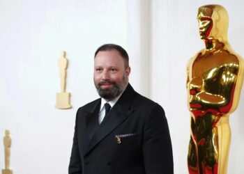 Όσκαρ 2004: Τέσσερα αγαλματίδια για την ταινία του Γ. Λάνθιμου – Σάρωσε το Οπενχάιμερ