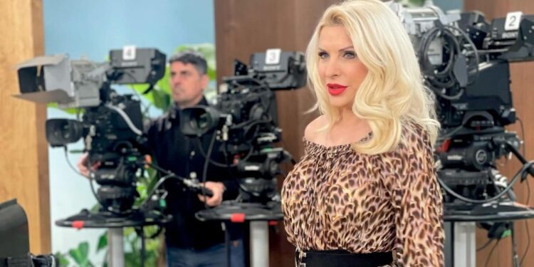 Νότης Σφακιανάκης: «Ούτε πρόκειται να βγάλει κάποιο τραγούδι, ούτε έχει σκοπό να εμφανιστεί» – Τι αποκαλúπτει ο ανιψιός του