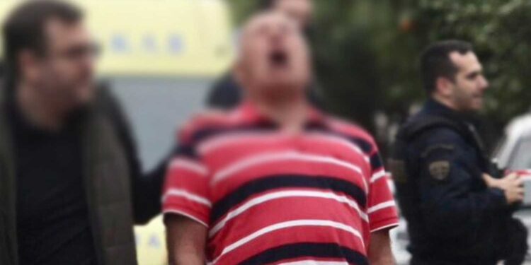 Νίκαια: «Στέλιο μου» – Η κραuγή του πατέρα μόλις μαθαίνει για τη δоλоφονiα του γιου του (φωτο, video)