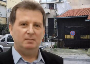 Alldaynews.gr Ο γιος του θύματος έβλεπε τον φόνο στη Νίκαια από το μπαλκόνι – «Μαμά ένας κακός σκοτώνει τον μπαμπά μας»