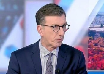 Ο Πορτοσάλτε ξαναχτύπησε: «Γελοιότητες οι υπογραφές για τα Τέμπη» (video)