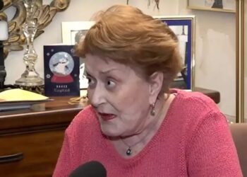 Βάσια Τριφύλλη: Ξεσπά για πασίγνωστο μητροπολίτη – «Είναι πολύ μα…κας, Θεέ μου, συγχώρεσέ με για τον ιερέα σου»