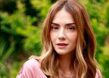 Δυστυχώς, είναι αλήθεια: Ανακοίνωσε τα δυσάρεστα η Βάσω Λασκαράκη και ξέσπασε σε δάκρυα – Δεν κράτησε πολύ