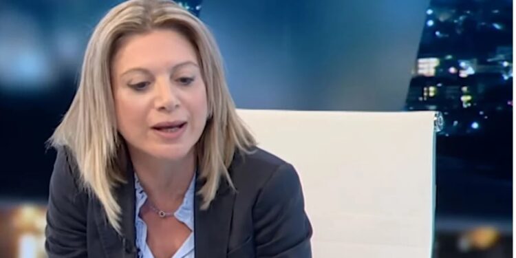 Alldaynews.gr Τέμπη – Καρυστιανού: Θα κάνω τα πάντα για να δω τους υπεύθυνους στη φυλακή – Τι είπε για το χειροκρότημα στον Καραμανλή