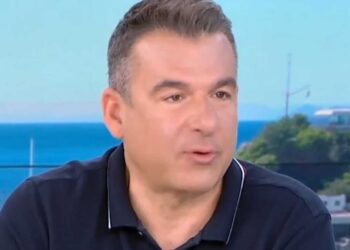 Γιώργος Λιάγκας για Άγιο Φως: «Δεν μπορεί να λέμε καραγκıοζιλίκıα ότι ανάβει μόνο του»